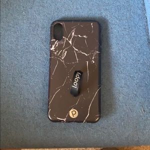 Black Marble Lefty Loopy (iPhone 10s Max)